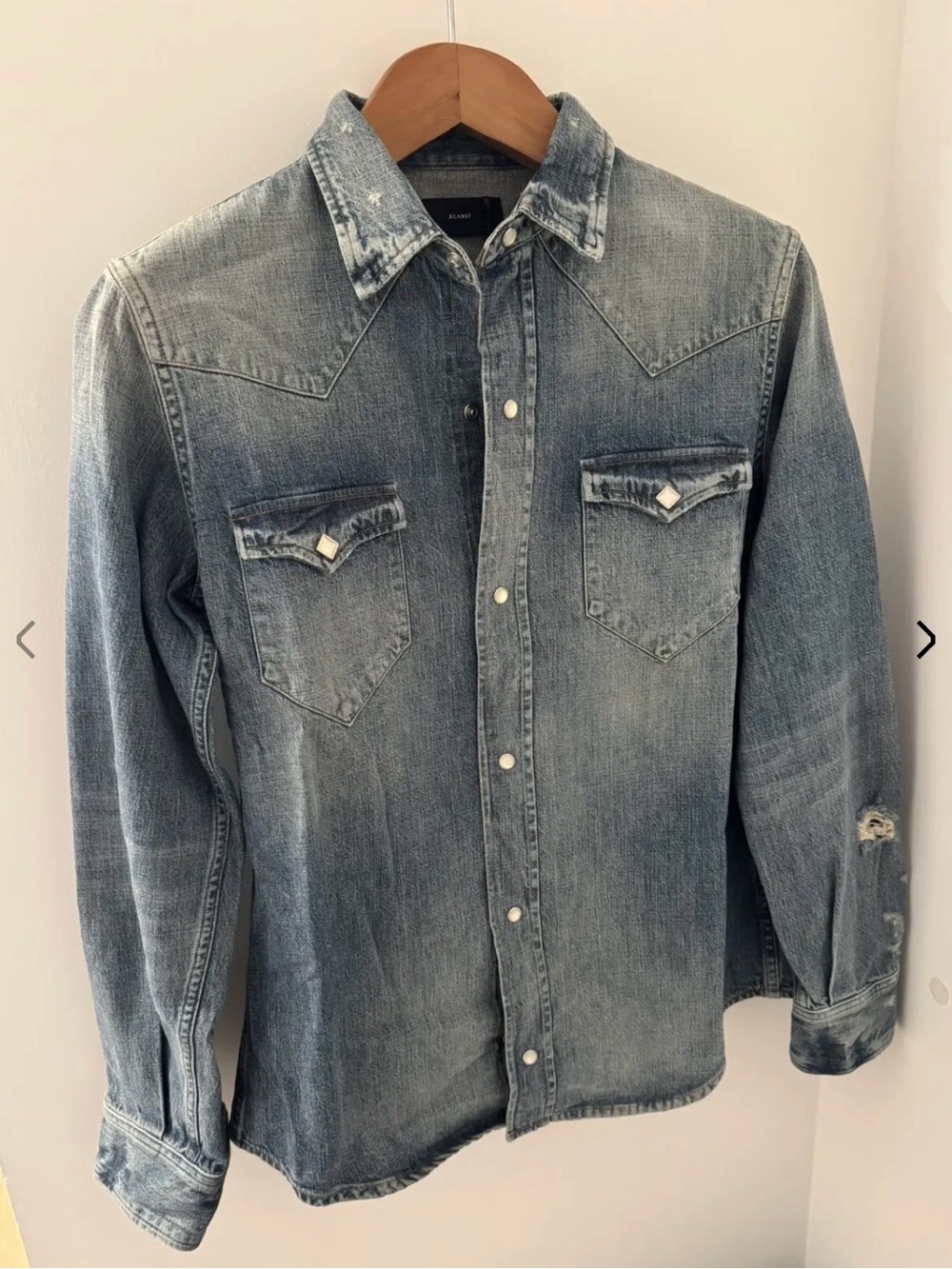 Men's Casual Distressed Denim Button-Down Shirt - Faded Blue